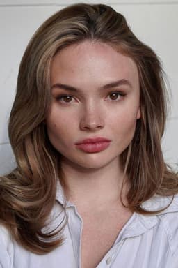 Natalie Alyn Lind