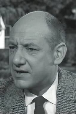 Robert Beauvais